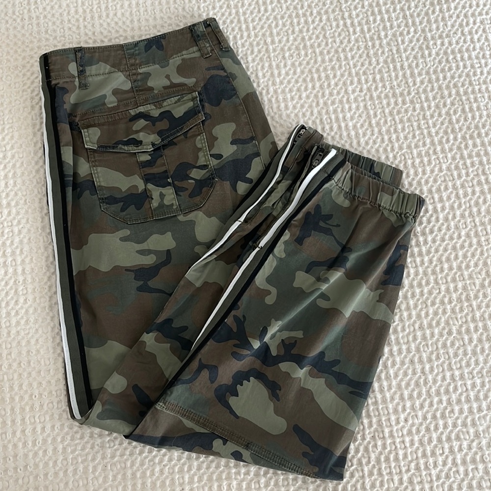 Camo Pants from Sanctuary (@EVEREVE)